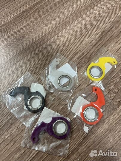 Брелок-спинер на ключи