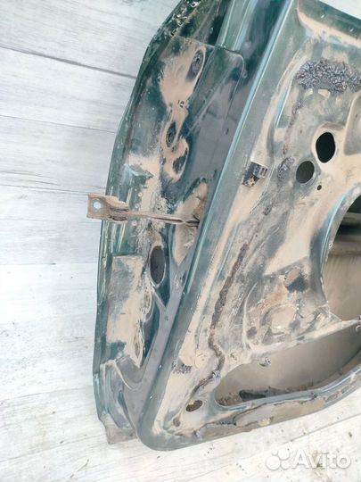 Дверь задняя правая Ford Mondeo, I 1995