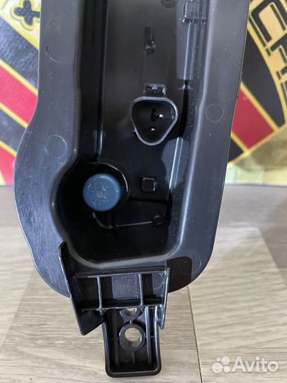 Ходовой огонь на Suzuki Vitara II правый 14+ новый