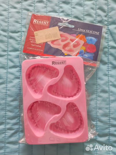 Форма для льда челюсти