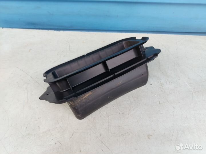 Воздухозаборник (внутри) cruze 12 J300 LXT