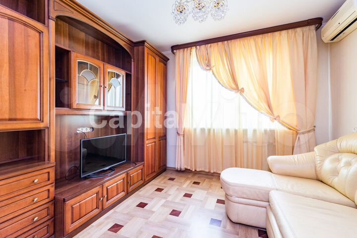 5-к. квартира, 120 м², 5/17 эт.