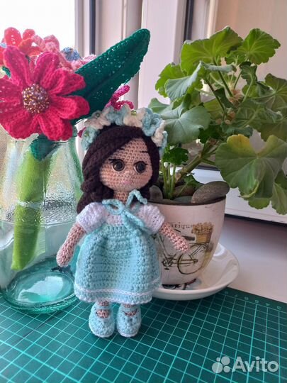 Амигуруми .Вязаная кукла мини