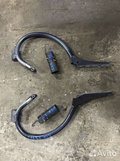 Петли крышки багажника (Mercedes-Benz CLK-class)