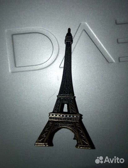 Статуэтка Эйфелевой башни
