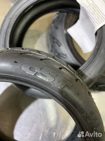 Покрышки и камеры на электросамокаты