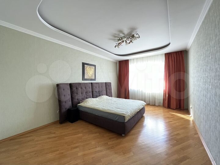 2-к. квартира, 90 м², 5/6 эт.