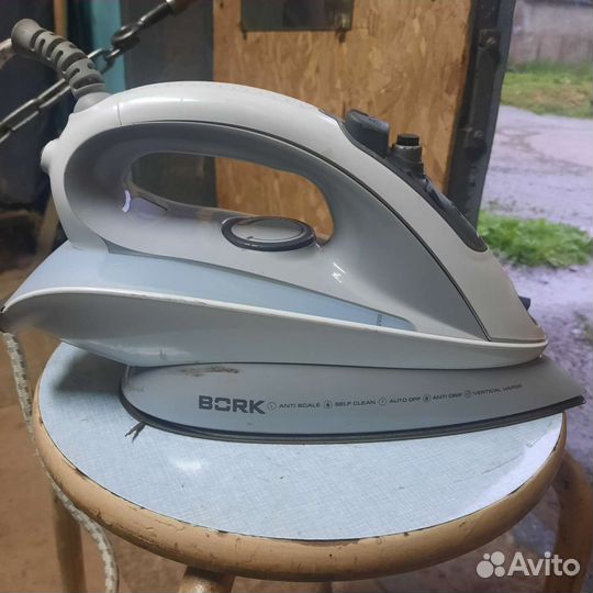 Утюг bork