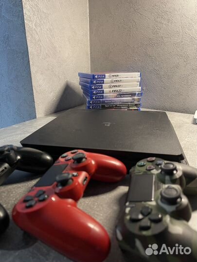 PlayStation 4 Slim Black 1 TB