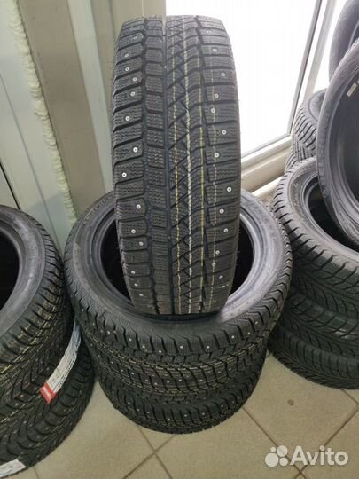 Viatti Brina Nordico V-522 205/50 R17 91T