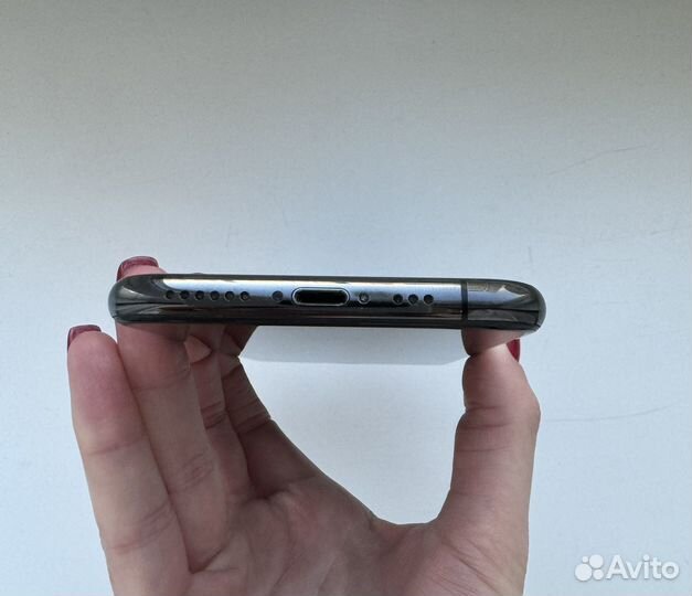 iPhone Xs, 256 ГБ