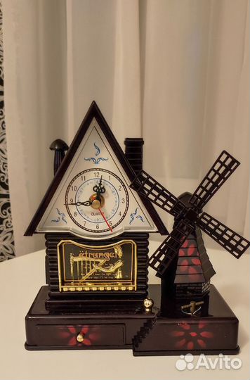 Часы музыкальные