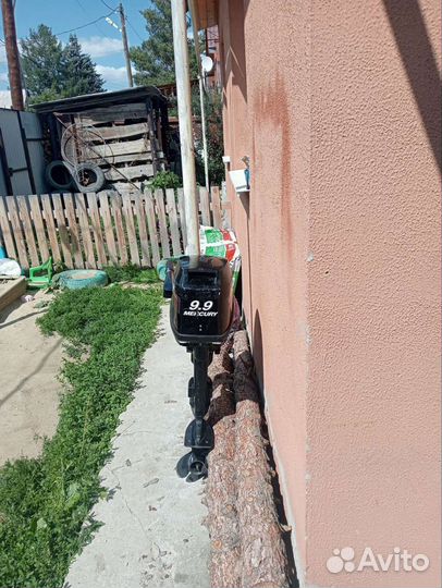 Лодочный мотор