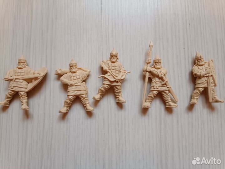 Солдатики богатыри