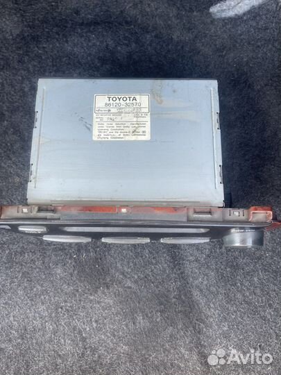 Штатная машнитола тайота виста