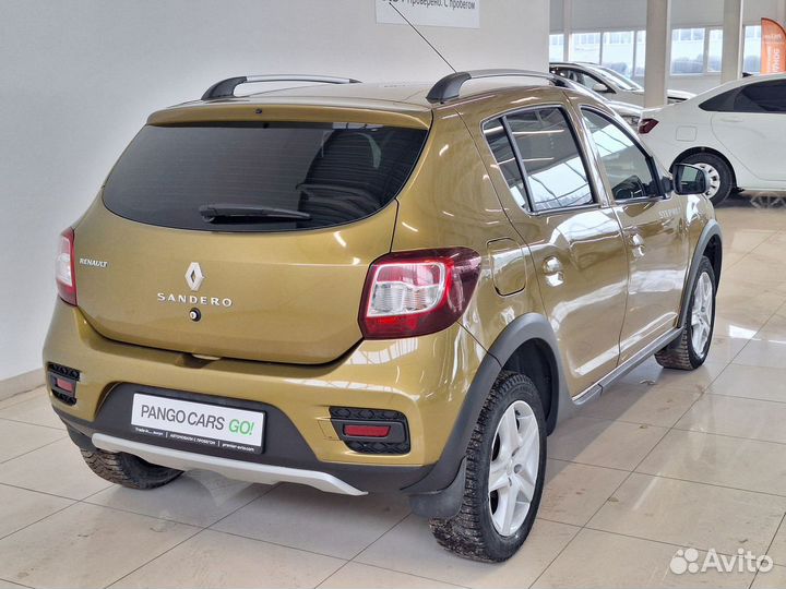 Renault Sandero Stepway 1.6 МТ, 2016, 104 214 км