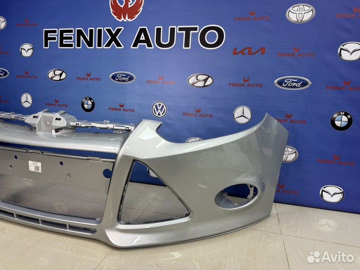 Бампер Форд Фокус 3 с 11-15 год цвет Серебристый