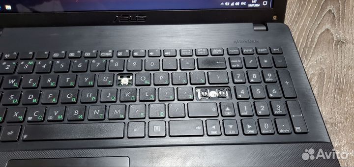 Ноутбук asus x552e