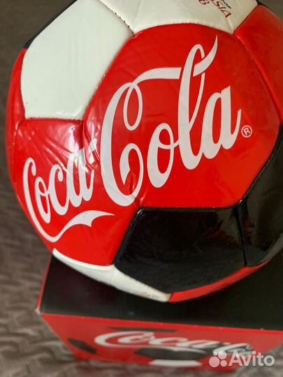 Подарочный мяч Coca Cola