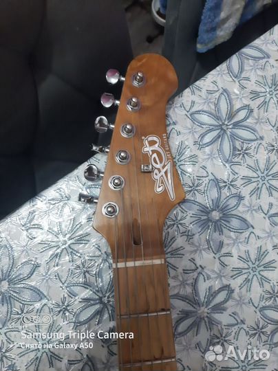 Электрогитара JET js 400