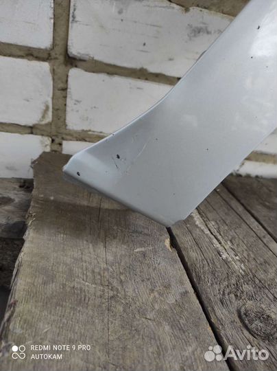 Крыло переднее правое Nissan tiida c11