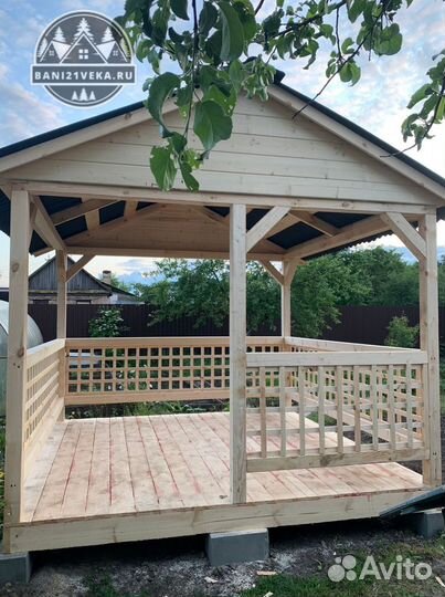Беседка с мебелью
