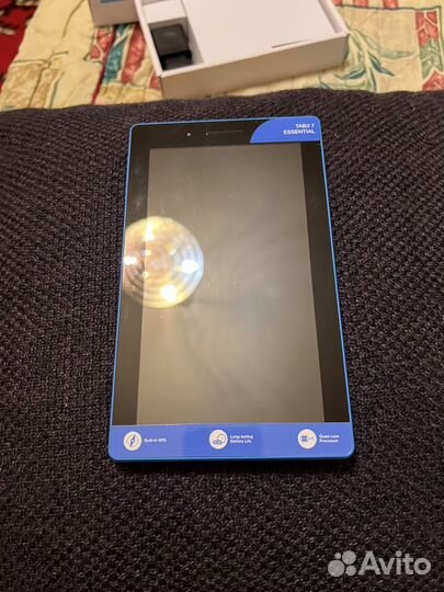 Планшет Lenovo tab3 7