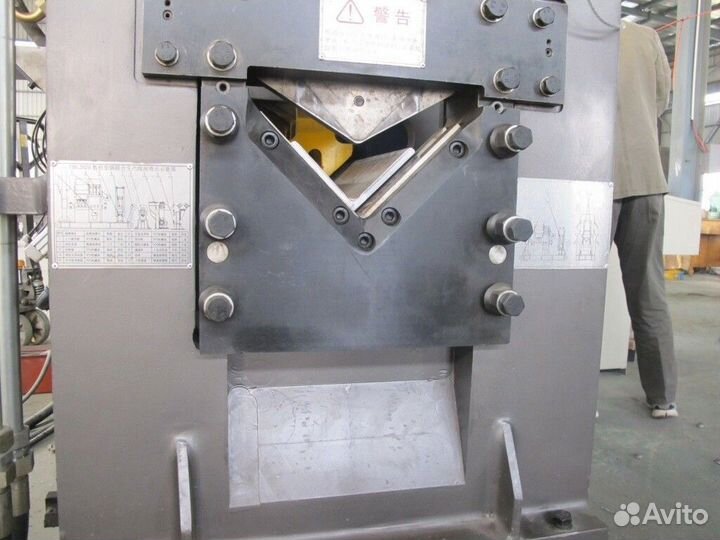 Автоматическая линия для пробивки отверстий