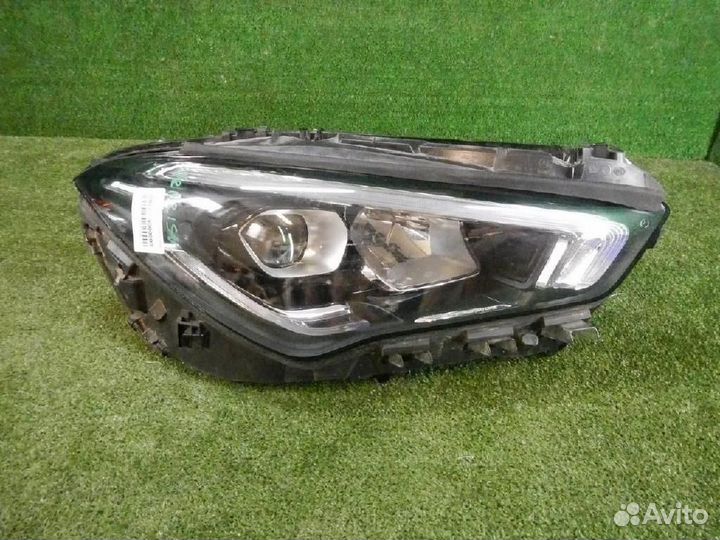 Фара правая Mercedes-Benz CLA-Class