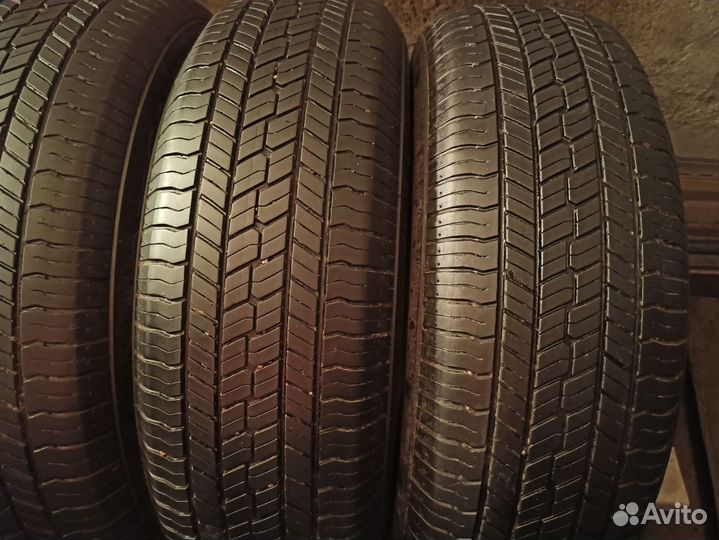 Yokohama Geolandar G033 215/70 R16 100H