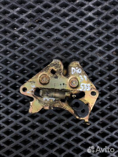 Замок багажника на скутер Honda Dio 34 35