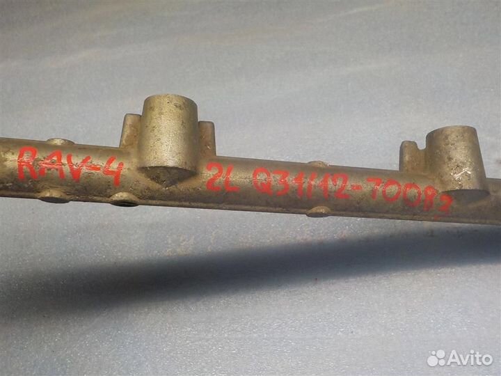 Рейка топливная (рампа) Toyota RAV4 (XA30) 2005-2