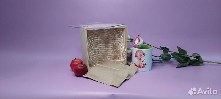 Коробка подарочная деревянная