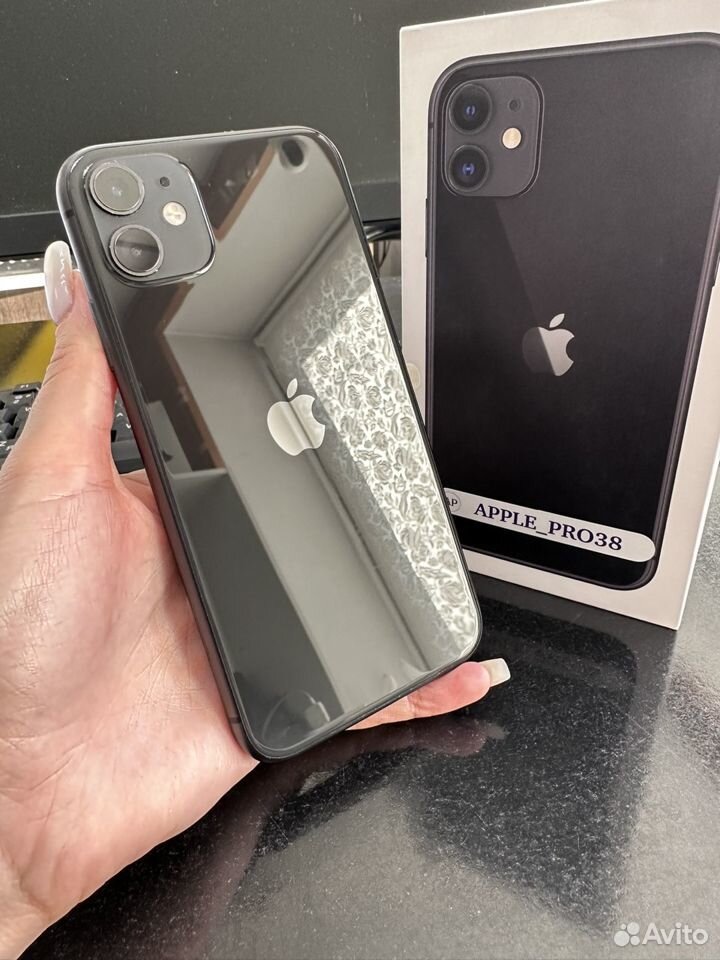 iPhone 11, 128 ГБ