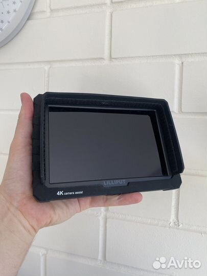 Накамерный монитор lilliput a7s