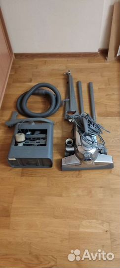 Пылесос Kirby Sentria G10E