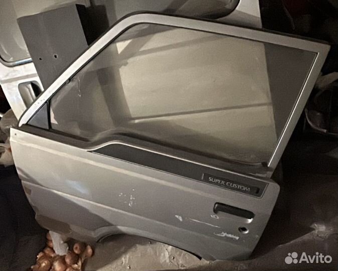 Двери на toyota hiace