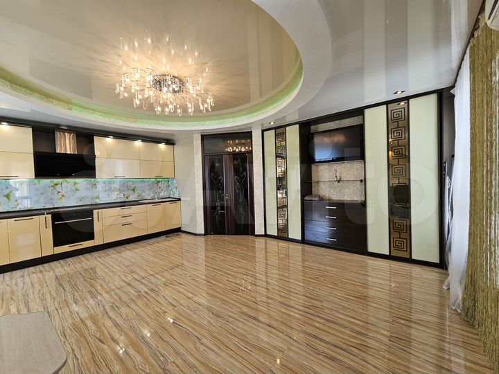 2-к. квартира, 60 м², 16/16 эт.