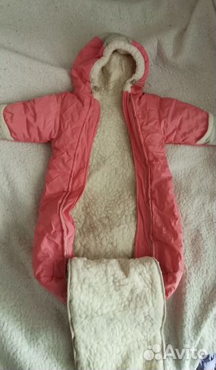Зимний комбинезон для девочки