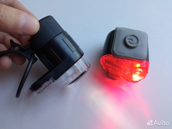 Новые передний и задний фонари на велосипед