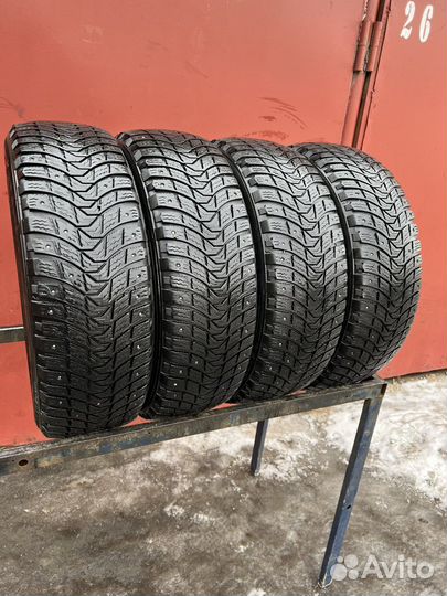Michelin Latitude X-Ice North 3 185/65 R15 92T