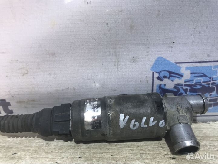 Регулятор холостого хода Volvo 850