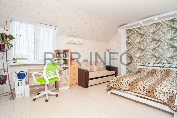 3-к. квартира, 106,6 м², 2/3 эт.