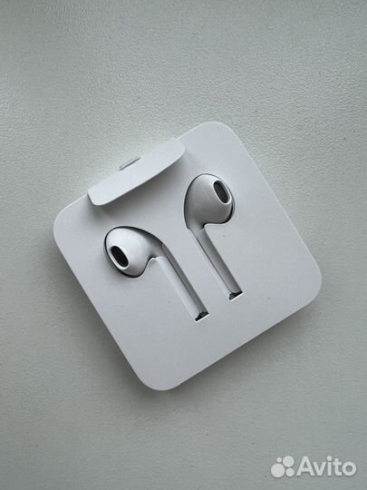 Наушники apple earpods