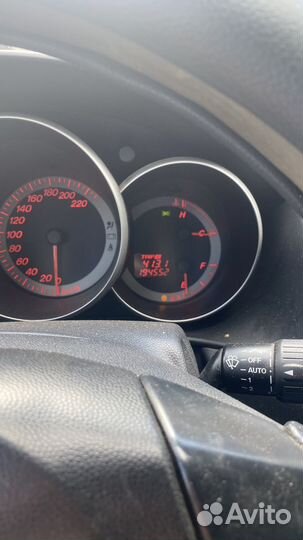 Mazda 3 2.0 МТ, 2005, 194 000 км