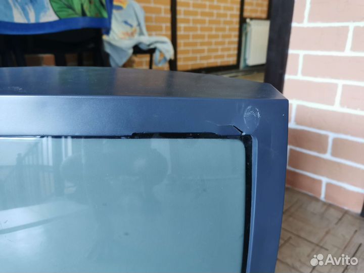 Телевизор и видеодвойка