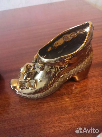 Статуэтки, копилка, ложки мельхиор