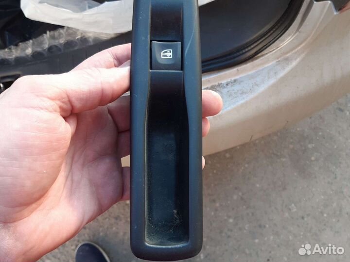 Кнопка стеклоподьемника рено флюенс