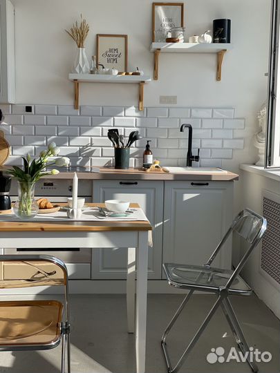 Элегантные складные стулья с усиленным каркасом