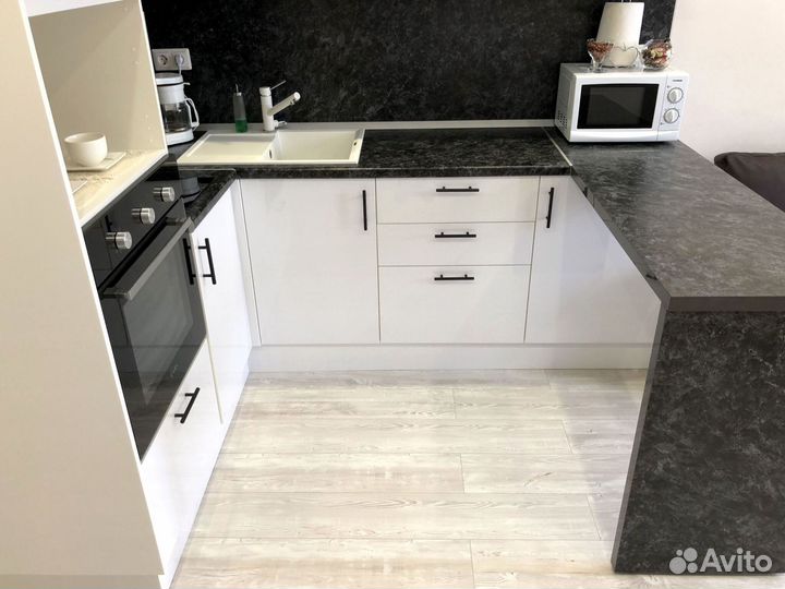 Кухня в стиле минимализм на заказ